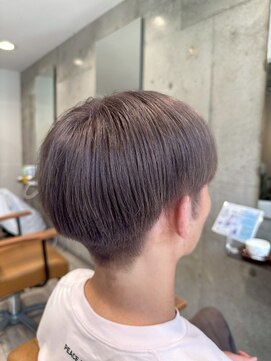 メンズカット刈り上げマッシュハイトーンダブルカラーアッシュ