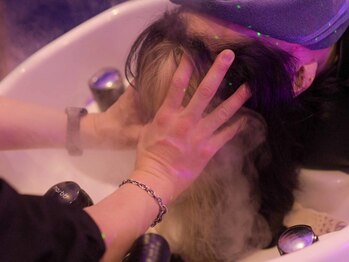 ジョワ ド ヴィーヴル(Joie de Vivre)の写真/頭皮や頭の筋肉を覆う「ファシア」の癒着を解きほぐす施術です