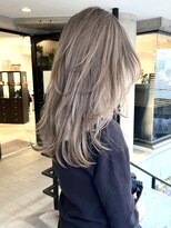 ヨッカ(YOCCA)&nbsp;レイヤーカット　ミルクティー