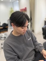 ジーニー 横浜(giinii) 毛流れセンターパート