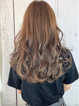 アレンヘアー 富士宮店(ALLEN hair) グラマラスロングカールハイライトゴールド