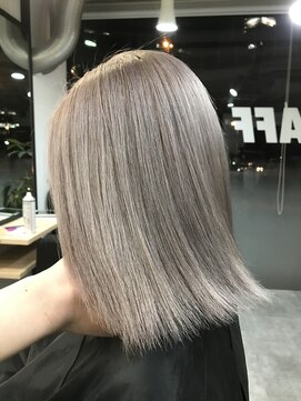 ラフ 難波店(LAFF) #黒髪#ボブルフ#ネビージュ#小顔#ワンレン