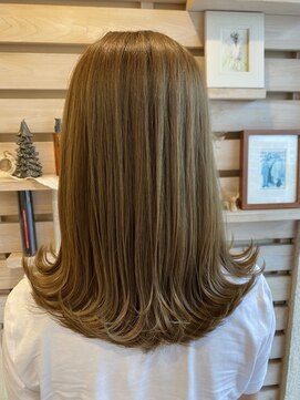 サロンドカスティーロ(salon de castillo) 大人かわいい☆20代30代40代☆小顔ネオウルフ☆ワンカール