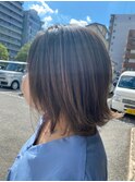 デザインカラー／レイヤーカット/ウエットヘア/オリーブベージュ