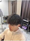 ツイストスパイラルパーマ　メンズカット　ツイストパーマ　眉毛