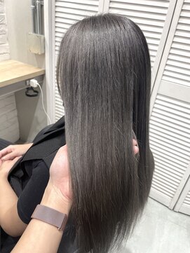 エイト 沖縄豊崎店(EIGHT toyosaki) 【EIGHT 豊崎】お客様スタイル_シルバーグレー