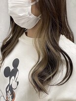 ショコラ アン 横須賀中央 20代30代大人可愛いミルクティーベージュインナーカラー