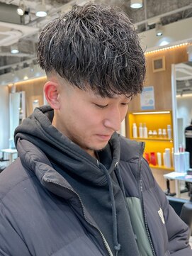 ルースト 渋谷店(ROOST) ダウンバング×スペインカール×ホワイトハイライト