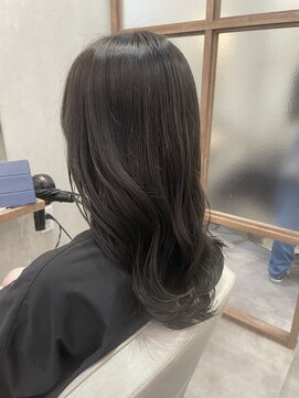 ロミバイリー(Romi by Lyee) オリーブグレージュ