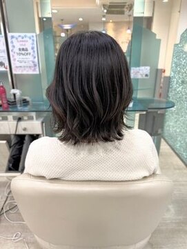 クオーター(QUARTER) 大人かわいいレイヤーボブ