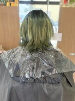 エル バイ ファースト(L by first)&nbsp;【L by first】ブルーからシルバーカラーに