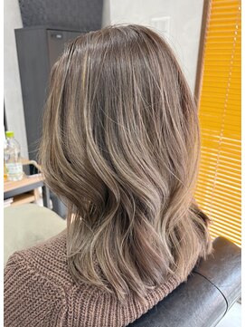 ゴロクヘアー(56 hair) スモーキーグレージュ【56hair 戸越銀座】