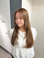 ソワンドゥブレスシエン 堀江店(soin de brace CIEN) ミルクティーベージュ×顔周りハッシュカット