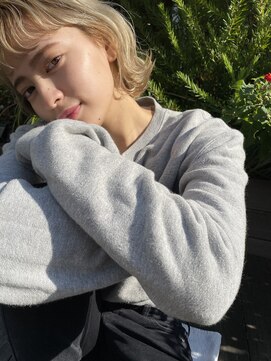 チカシツ(Chikashitsu) blonde bob/momoka