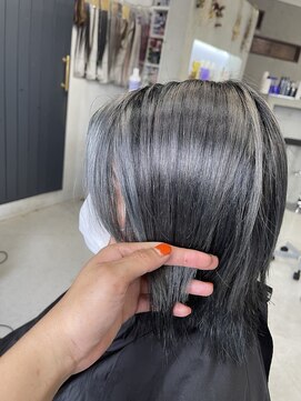 モノ アンド イニ(Mono & inni) 艶ブリーチ　ダークグレー