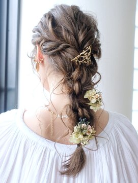 アイティー バイ アルバム 中野店(IT by ALBUM) 編み下ろしアレンジ_くびれヘアビタミンカラー_ba339001