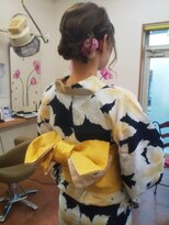ミナル美容室&nbsp;浴衣着付けと簡単まとめヘアー