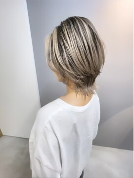 パドバイレイム(pado by LAME) ショートウルフバレイヤージュ