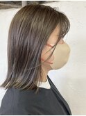 カーキグレージュ×切りっぱなし