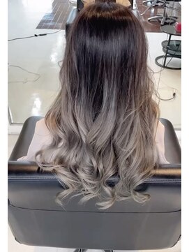 シャンプーボーイエイムス(SHAMPOO BOY aims) バレイヤージュ