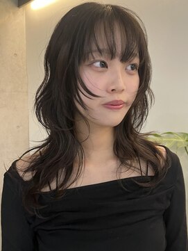 ナループロア ルームー(Nalu pu loa ROOMOO) レイヤーカット/ウルフカット/ハッシュカット/ハイレイヤー