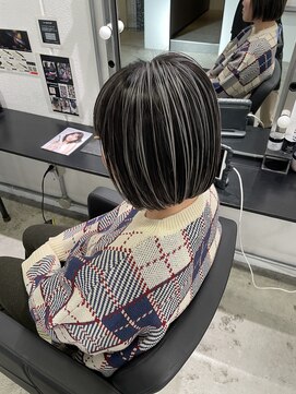 キング 高槻(K!ng) 縮毛矯正髪質改善ハイライトレイヤーカット高槻美容室エクステ