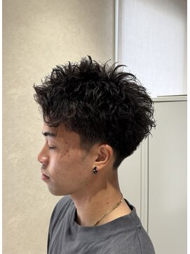 アレアル 広島並木通り店(ALEAR) スパイキーパーマ