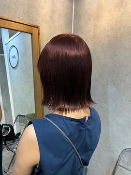 エン(en.) ♪ぷつっと切りっぱなしロブ×ワインレッドカラー