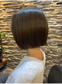 オリーブグレージュ