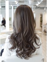 アドラーブル 長岡リバーサイド千秋店(adorable)&nbsp;春の抜け感エアリーパーマ◎韓国風小顔レイヤーロングスタイル