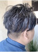 シルバーアッシュ×ツーブロックツイストパーマ 担当 RYO