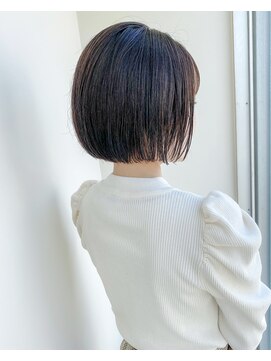 ロジックマジック(Logic Magic) シンプルミニボブは束感オイルを