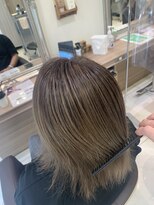 アッシュ 戸田公園店(Ash)&nbsp;ブロンドベージュ×脱白髪染めハイライト