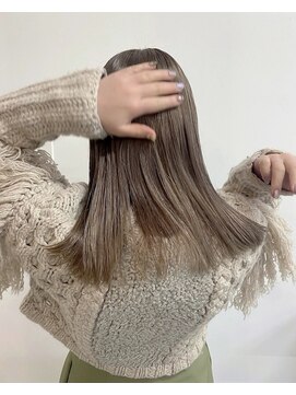 フィル(fil) beige