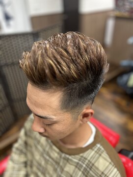 バーバー アオ(Barber AO) ポンパドール