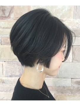 マイヘアイズグッド(My Hair is Good) ハンサムボブ［今泉］［ショート］［ボブ］［白髪］［カット］