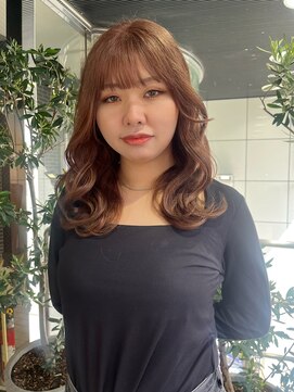 ヘアーアンドメイク ビス(HAIR&MAKE bis) ブリーチ/ナチュラルピンクベージュ♪【多田華歌】