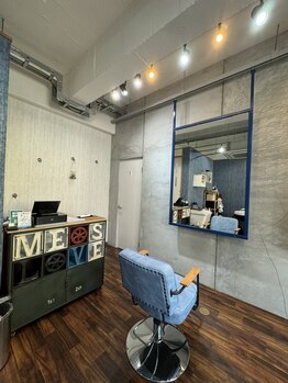 ティードットヘア(t.hair)の写真/2席のみのプライベートサロン＜t.hair＞周りを気にせずゆったりとしたサロンTimeをお過ごし頂けます♪