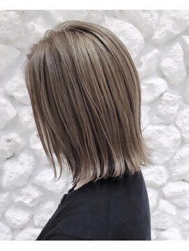 リン モアナバイヘッドライト 武蔵小杉2号店(lynn Moana by HEADLIGHT) lynn【武蔵小杉】#ハイライト#ベージュ#TOKIOトリートメント