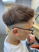 ツミキ(Tsumiki)&nbsp;白髪ボカシ短髪スキンフェード