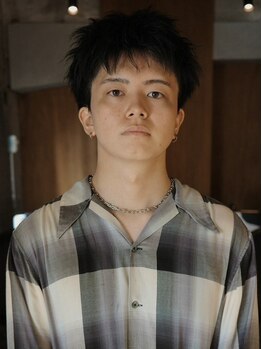 メンズサロン セントラル 神戸三宮店(メンズサロン central)の写真/【清潔感×キレイめカジュアルなら*central*】眉カットなど忙しい大人メンズの身だしなみも完全サポート★