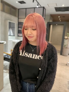 サロウィン 熊本上通り店(SALOWIN) 2ブリーチ ホワイトピンク