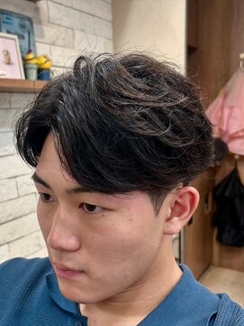 ティーフォースプラス(T force plus) ツーブロック×弱パーマ