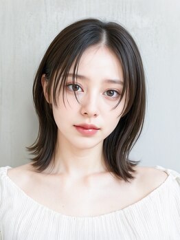 アンユージュアル(unusual)の写真/こだわりのカット技術でリピート続出◎落ち着いた店内と透明感のある柔らかい質感が大人女性に大人気！