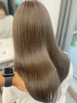 フォンズ(FONS) 透明感オリーブカラー/赤味なし艶カラー/寒色カラー/表参道/学割