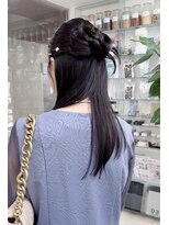 オブヘアージユウガオカ(Of HAIR Jiyugaoka) 【お呼ばれハーフアップ】