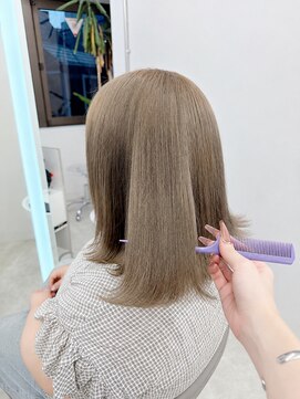 ロサ ファイブヘアー(Rosa..5Hair) 垢抜けたい方にピッタリ！まろやかヘーゼルベージュ♪