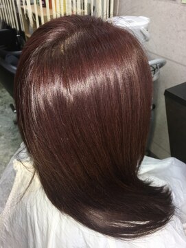 ヘアーリストレート(Hair Restraight) ツヤ◎グレイカラー