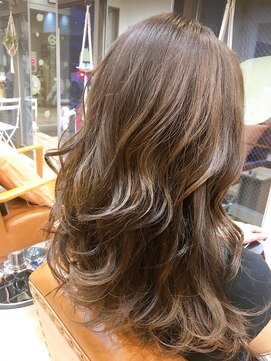 アットウィムヘアー(at whim hair) ジャスへアー