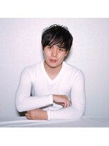 アクティフ(actif)&nbsp;2019秋冬スタイル　黒髪マッシュダメージレスパーマ